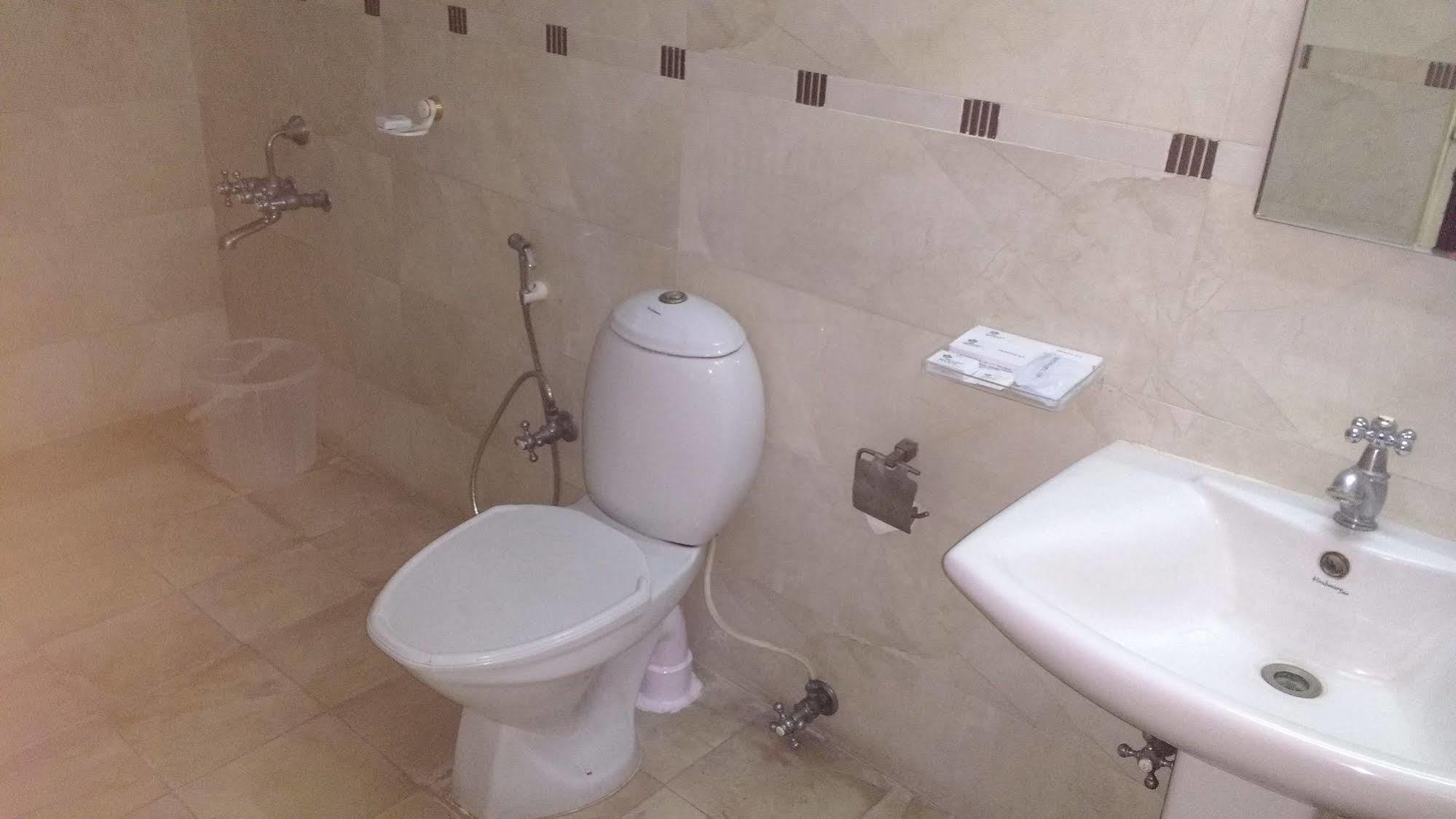 Mount Manor Hotel Chennai